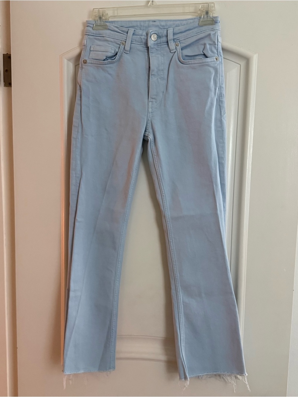 Zara Women's Light Blue Denim Straight Leg Jeans